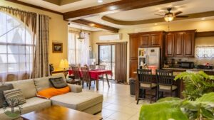 Turnkey Property and Living In Cayo